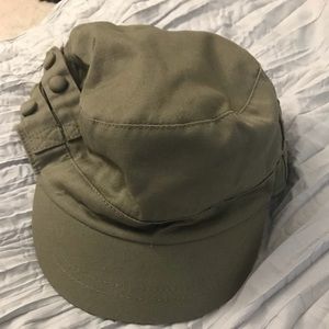 Green hat